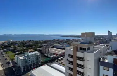 Apartamento com 2 dormitórios, sendo 1 suíte na melhor localização da cidade.
