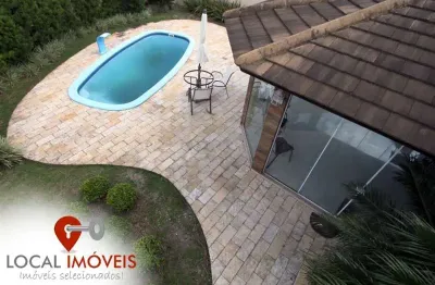 Excelente oportunidade!! linda casa em condomínio fechado