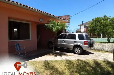 Casa mobiliada com 3 dormitórios no bairro zona nova em tramandaí