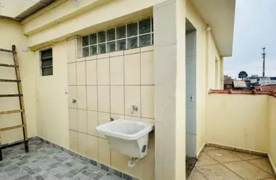 Casa com 1 dormitório para alugar, 25 m² por r$ 750/mês - paulicéia - são bernardo do campo/sp