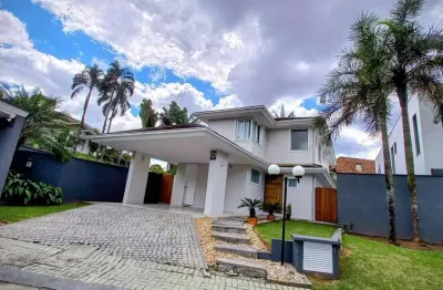 Casa em condomínio fechado com 4 quartos para alugar na Rua Marechal Hermes, 358, Glória, Joinville
