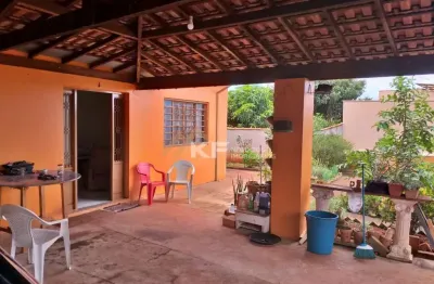 Casa á venda 03 dormitórios - jd. alvorada - cravinhos/sp.