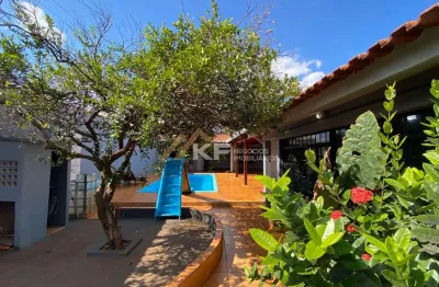 Casa com piscina e espaço gourmet, no jardim novo mundo ribeirão preto/sp