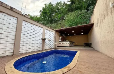 Casa com 3 dormitórios à venda, 190 m² por r$ 580.000,00 - bairro de fátima - barra do piraí/rj