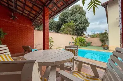 Casa à venda no jardim esperança com 4 quartos, piscina e área gourmet