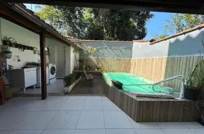 Casa com 2 dormitórios à venda, 238 m² por r$ 690.000,00 - colônia santo antônio - barra mansa/rj
