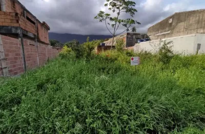 Terreno à venda no Parque Estoril, Bertioga 
