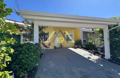 Casa em condomínio fechado com 3 quartos à venda na Rua da Pedreira, 1, Campo Pequeno, Colombo