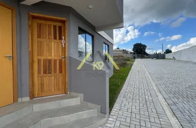 Casas sobrepostas com 2 vagas de garagem no parque do embu em colombo