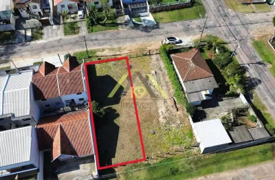 Terreno totalmente PLANO medindo 11x30m (330m²) à venda no bairro Barreirinha, Curitiba, PR
