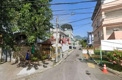 Casa tipo sobrado 2 quartos com 1 suíte 77 m² - condomínio vivendas dos bandeirantes - taquara - jacarepaguá