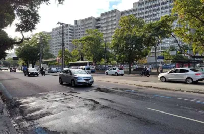 Casa de vila 2 quartos com vaga em frente a uerj - maracanã - rj