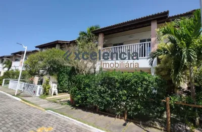 Casa duplex com 3 quartos, 218m2 de terreno, em stella maris!