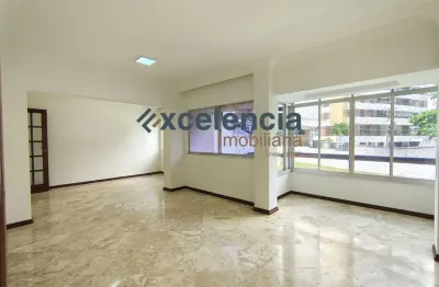 Apartamento com 3 quartos (sendo 1 suíte), 123m2, no caminho da árvores!