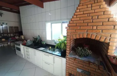 Cobertura no bairro campestre, encontra-se uma casa que promete transformar seus sonhos em realidade.