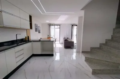 Casa triplex em condomínio 3 dormitórios com 1 suíte e piscina privativa no campestre santo andré!