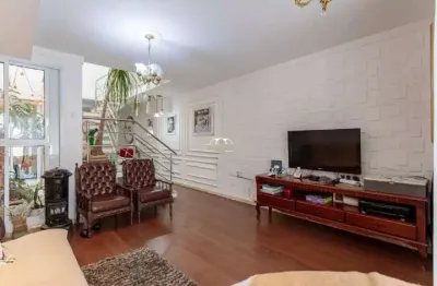 Sobrado à venda, 4 quartos, 3 suítes, 3 vagas, Vila Assunção - Santo André/SP