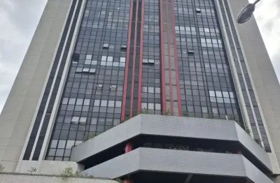 Sala comercial com 1 sala para alugar na Rua João Negrão, 731, Centro, Curitiba