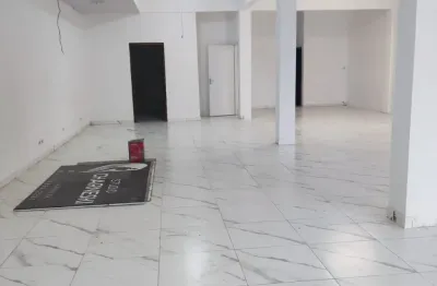 Sala comercial com 170 metros para locação bairro pinheirinho