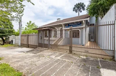 Casa com 5 quartos  sendo 1 suíte à venda no bom retiro, curitiba