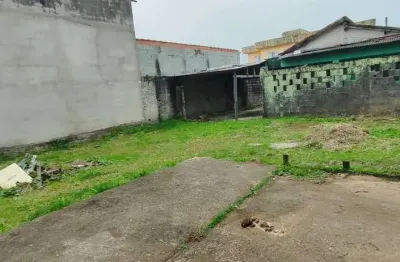 Terreno à venda no Suarão, Itanhaém 