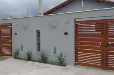 Casa com 2 quartos à venda no Jardim Regina, Itanhaém 