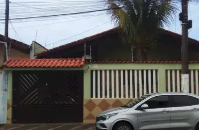 Casa com 3 quartos à venda no Suarão, Itanhaém 