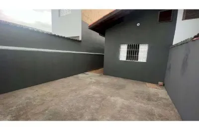 Casa com 2 quartos à venda no Jardim Magalhães, Itanhaém 