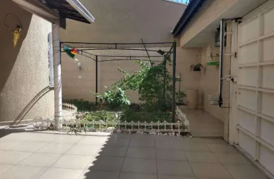 Sobrado para Venda em São Paulo, Parque São Lucas, 4 dormitórios, 2 suítes, 5 banheiros, 10 vagas