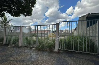 Terreno comercial à venda na Avenida Adão Focesi, 1, Jardim do Lago, Campinas