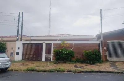 Casa térrea com piscina  a venda no nova europa em campinas!