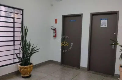 Sala comercial com 4 salas para alugar na Rua Francisco Glicério, 738, Castelo, Valinhos