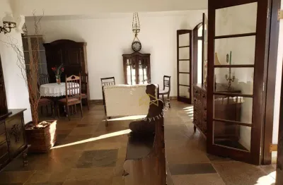 Apartamento com 4 quartos à venda na Rua Padre Donizete T. de Lima, 426, Vila Santa Adélia, São João da Boa Vista