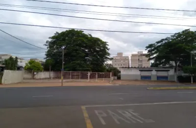 Barracão / Galpão / Depósito à venda na Rua Professora Adélia Izique, 666, São Geraldo, Araraquara