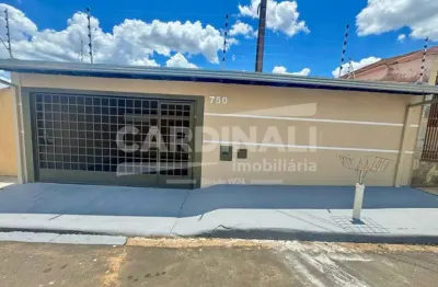 Casa com 3 quartos à venda na Rua Cesar Dacorso Filho, 750, Vila Carmem, São Carlos