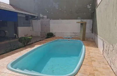 Casa com 3 quartos à venda na Avenida Doutor Arnaldo Barbieri, 114, Residencial Cambuy, Araraquara