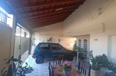 Casa com 3 quartos à venda na Rua Doutor Joaquim da Rocha Medeiros, 98, Vila Carmem, São Carlos