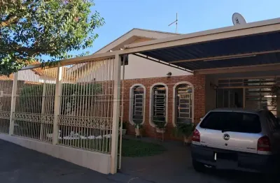 Casa com 2 quartos à venda na Rua São Bento, 3297, Vila José Bonifácio, Araraquara