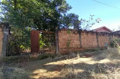 Terreno à venda na Avenida José Sitta Filho, Jardim Zavanella, Araraquara