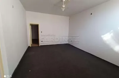 Ponto comercial para alugar na Rua Treze de Maio, 2208, Jardim São Carlos, São Carlos