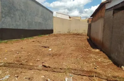 Terreno à venda na Rua Doutor José Geraldo Velloce, Plano, Jardim Imperial, Araraquara