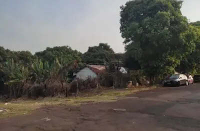 Fazenda à venda na Avenida Coronel José Xavier De Mendonça, 373 E N° 120 - Via Habitual De Acesso, 200, Jardim do Carmo, Araraquara