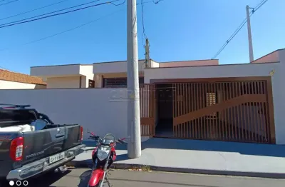 Casa com 4 quartos para alugar na Rua Luiz Gama, 800, Vila Prado, São Carlos
