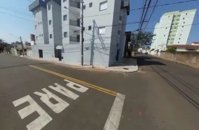 Apartamento com 2 quartos para alugar na Alameda Das Hortências, Esquina Com Rua: Heliótropos., 670, Cidade Jardim, São Carlos