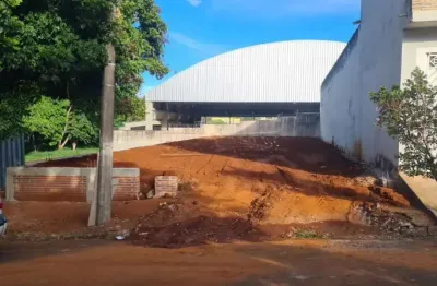 Terreno à venda na Rua Rafael Abreu Sampaio, Ao Lado Do Número 704 (Quase Esquina Com Rua Cícero Soares Ribeiro), Vila Carmem, São Carlos