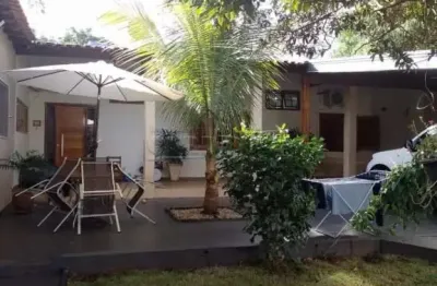 Casa com 3 quartos à venda na Avenida Rafael Alves Lopes, 74, Campos Ville, Araraquara