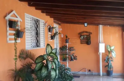 À venda: casa de 2 dormitórios com edícula em mariana, ibaté, com terreno amplo de 290m² por r$470.000,00