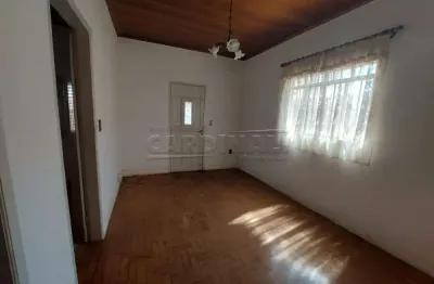 Casa com 2 quartos à venda na Avenida Bandeirantes, Quadra 67, 1367, Centro, Araraquara