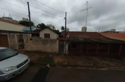 Casa com 2 quartos à venda na Rua Conselheiro Soares Brandão, Casa Fundos, 79, Jardim Paraíso, São Carlos