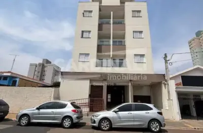 Apartamento com 3 quartos para alugar na Rua Jacinto Favoreto, 852, Jardim Macarengo, São Carlos